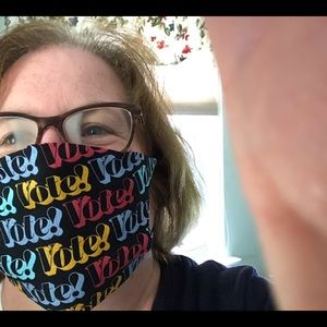 Meet your Posher, Loraine